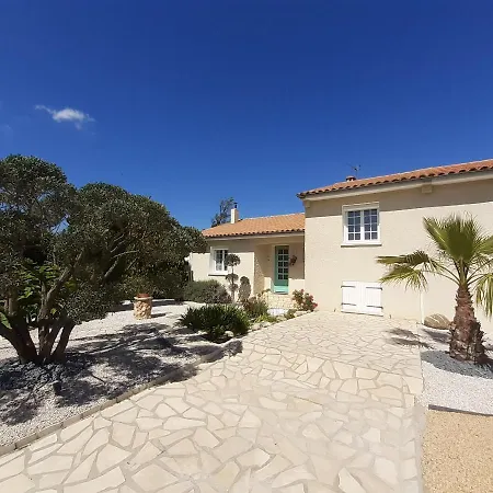לינה וארוחת בוקר O' Bonheur De L'olivier Et 4 Etoiles