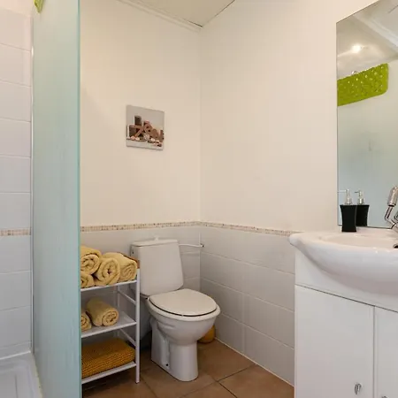 O' Bonheur De L'olivier Et 4 Etoiles Bed & Breakfast 4*