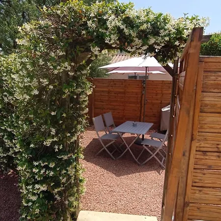 O' Bonheur De L'olivier Et 4 Etoiles 4* Cessenon-sur-Orb